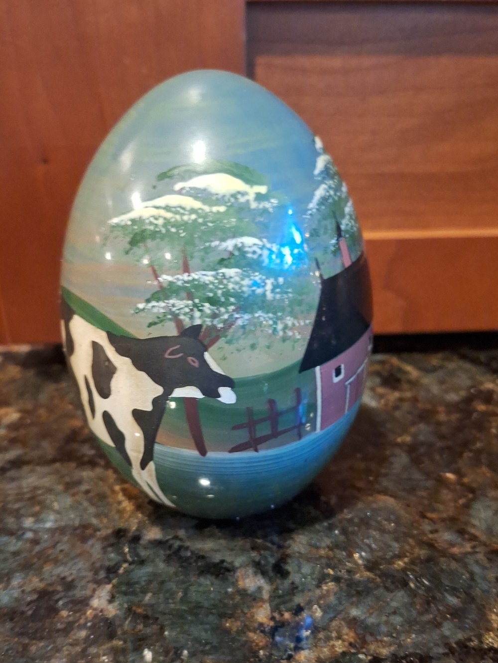 Vintage Hand-Painted Folk Art Farm Scene Decorative Ceramic Egg